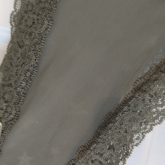 Victoria's Secret Panties - Picture 3 of 6